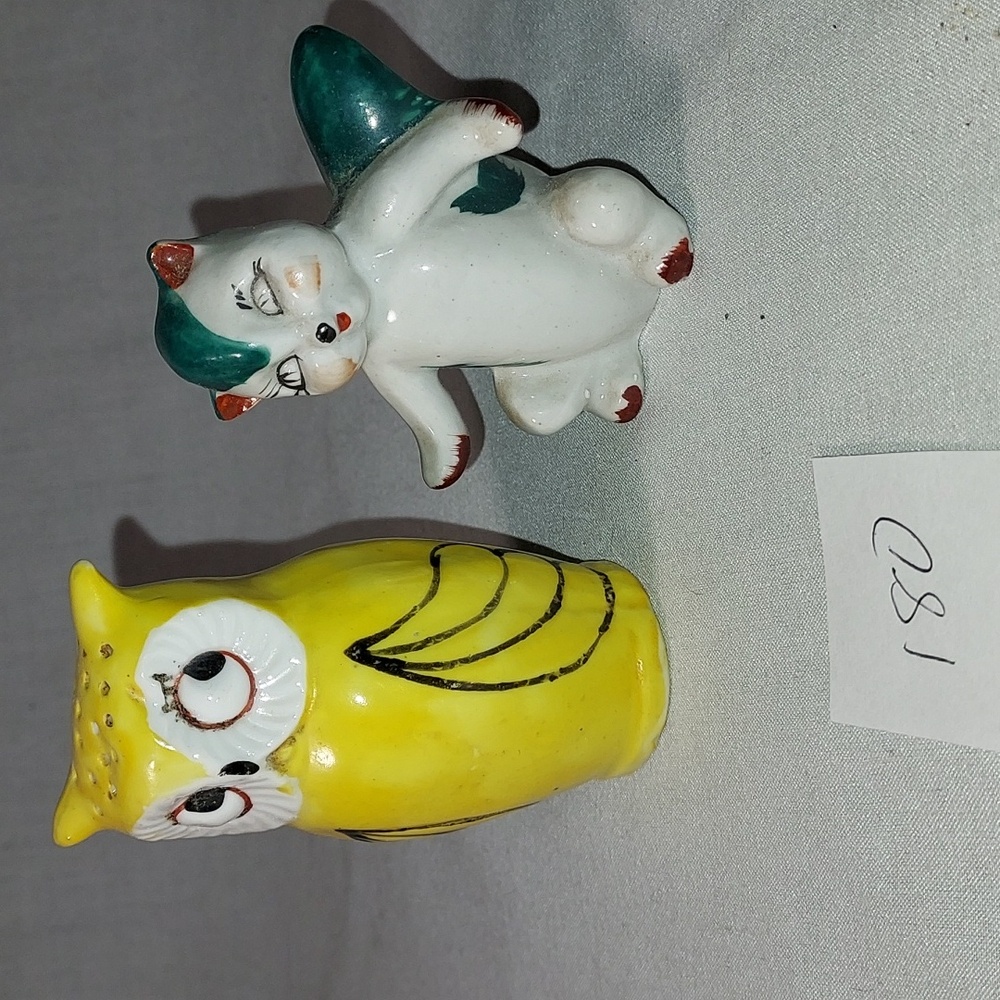 Vintage Owl and Skunk Salt or Pepper Shakers